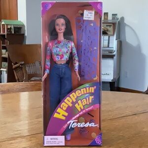 Happenin’ Hair Teresa NIB